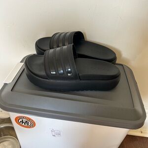 Adidas unisex adult Black Slide Sandals